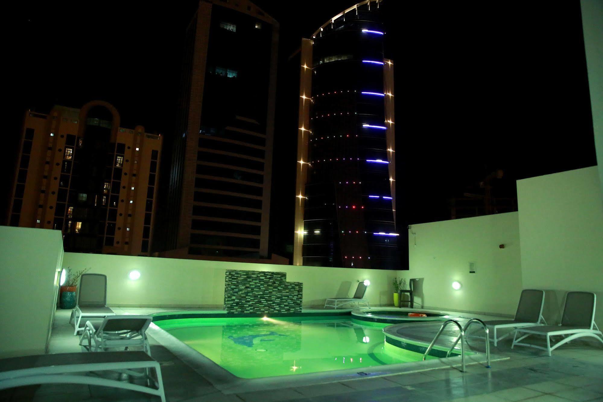 Seef Avenue Suites Манама Екстер'єр фото